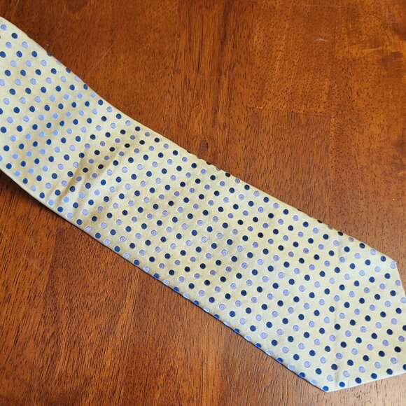 Croft and Barrow ~ Polka Dot Necktie ~ Excellent Condition - Picture 2 of 8